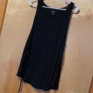 $2 if BUNDLED | Sexy Basic Tank w/ Tie Up Sides